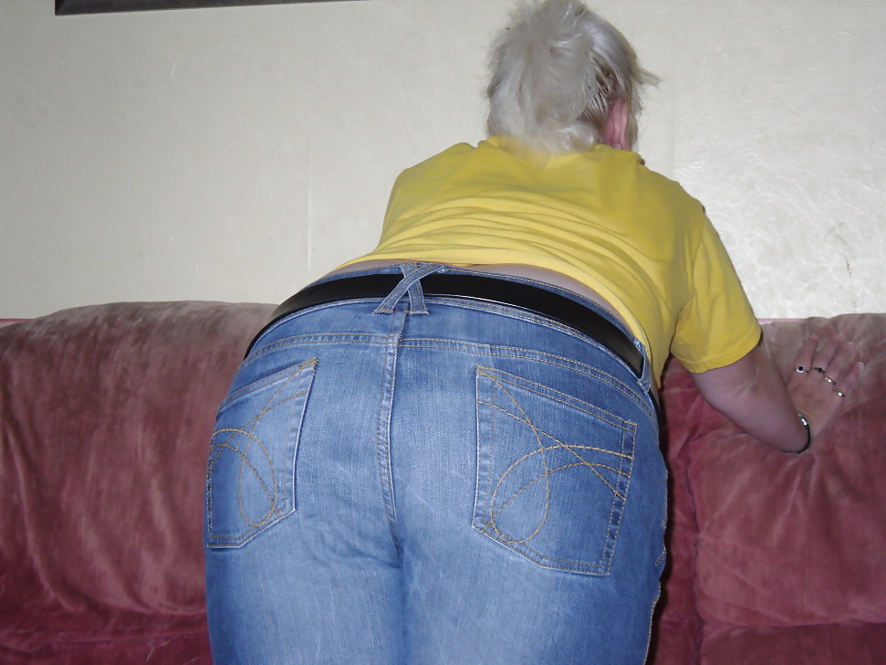 The wife's hot ass in sexy jeans #12956956