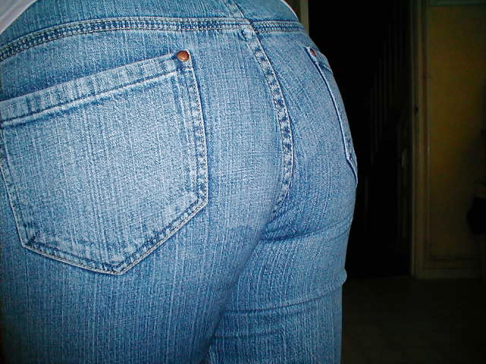 The wife's hot ass in sexy jeans #12957087