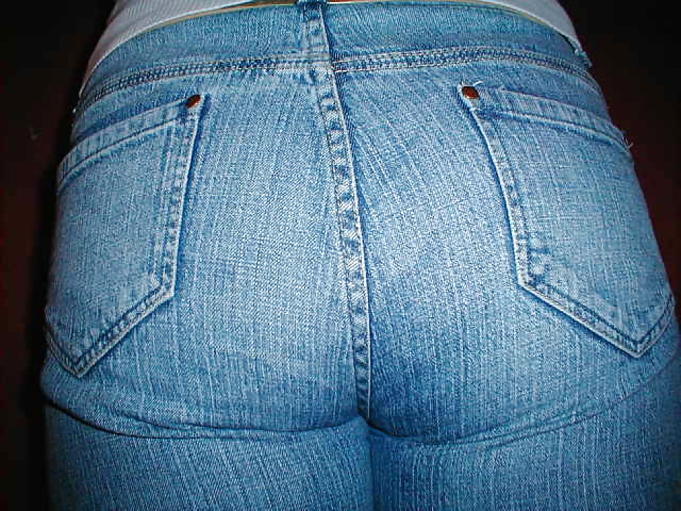 The wife's hot ass in sexy jeans #12957244