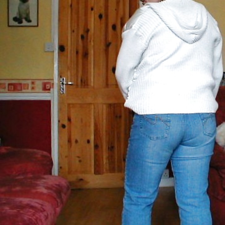 The wife's hot ass in sexy jeans #12957288