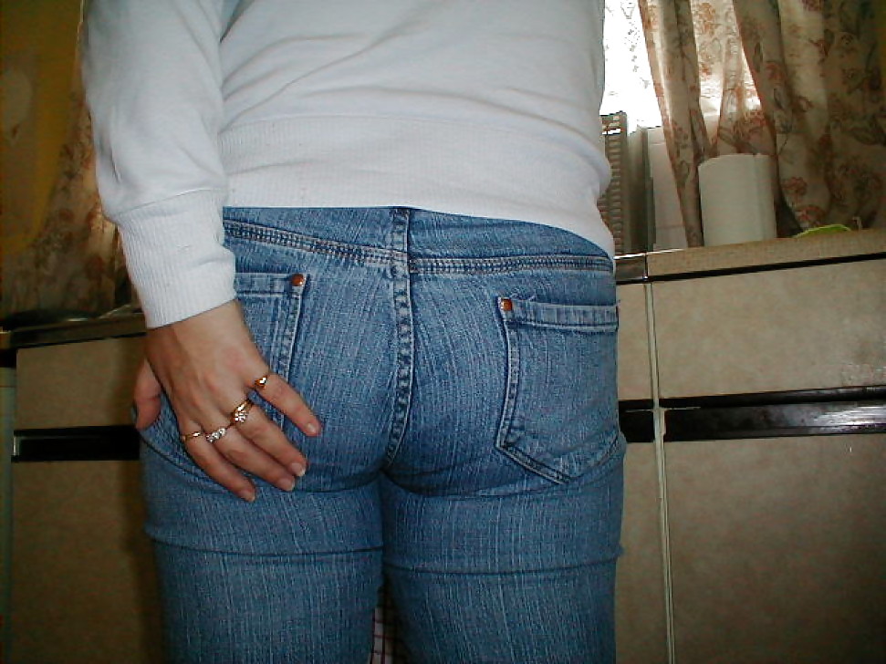 The wife's hot ass in sexy jeans #12957460