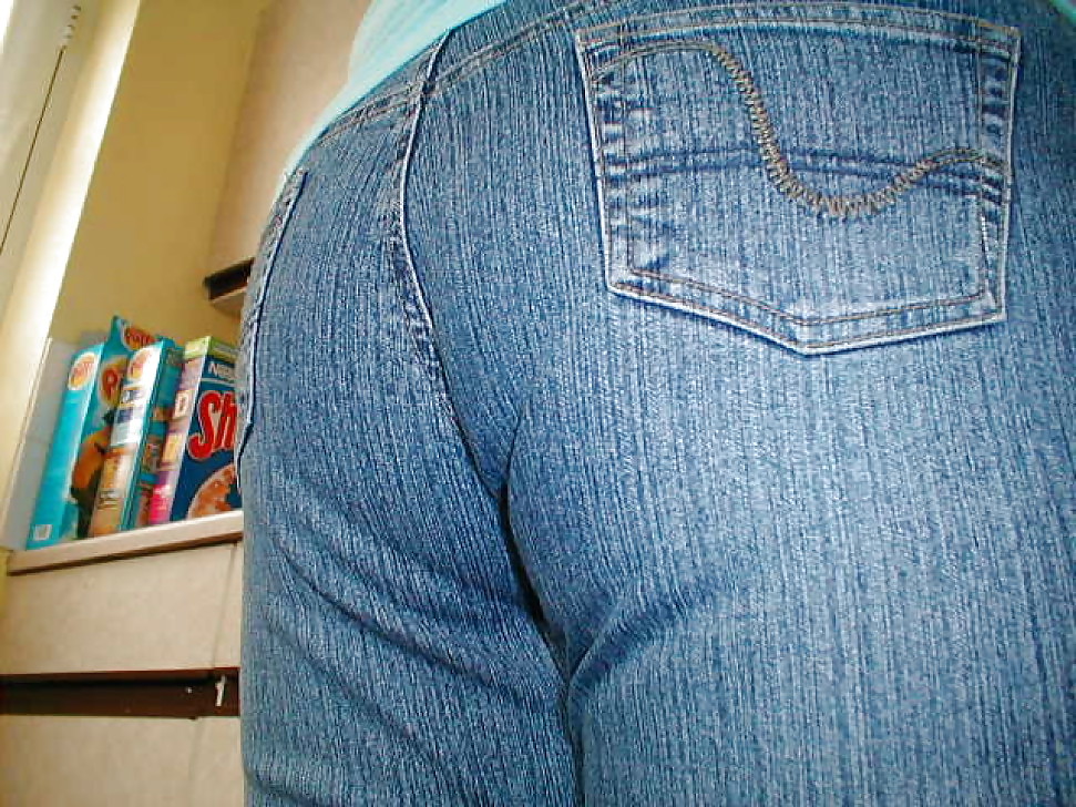 The wife's hot ass in sexy jeans #12957939