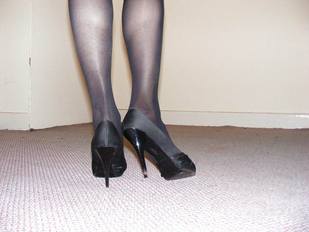 High heels, a big cock and a dildo #5080529