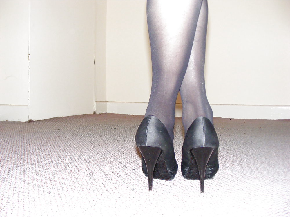 High heels, a big cock and a dildo #5080803
