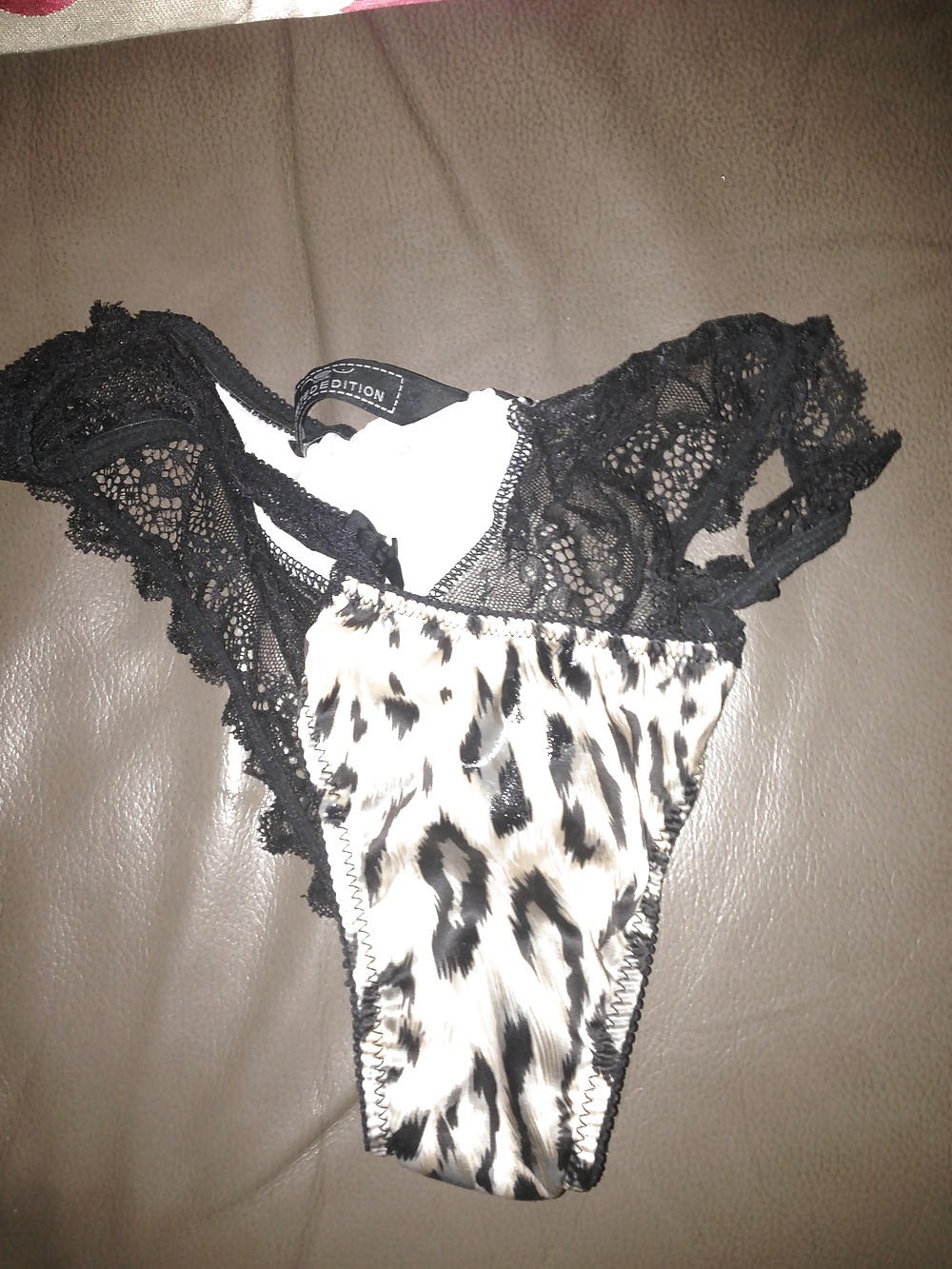 Wanked Geschossen N Eine Last Eizellen Knickerbocker Kätzchen Diese Morn #14011210