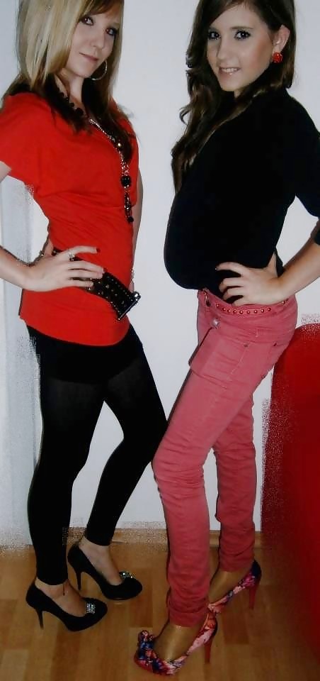 Tan malditamente caliente 4 - que uno se cogería
 #18695281