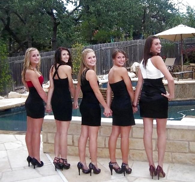 Tan malditamente caliente 4 - que uno se cogería
 #18695304