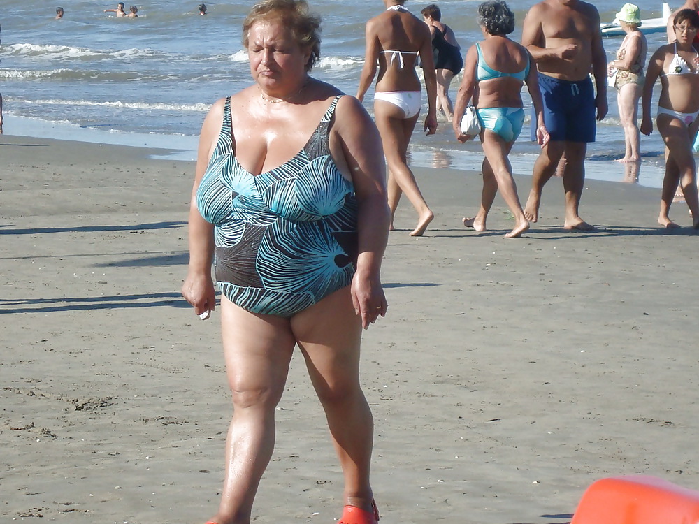 Busty granny on the beach! Mixed! #22290627