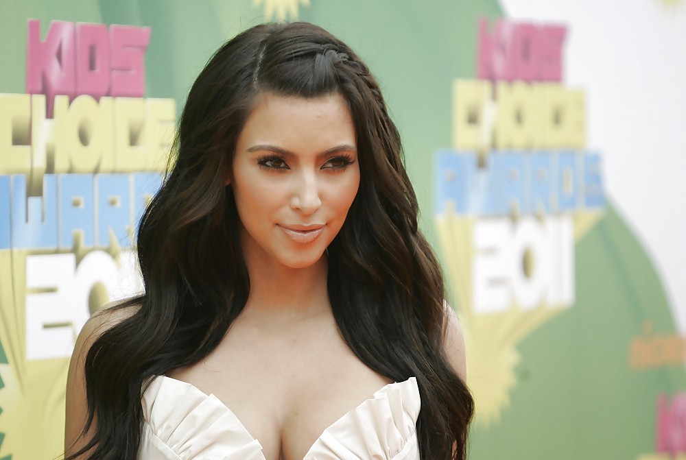 Kim Kardashian 24th Annual Kids Choice Awards #3350698
