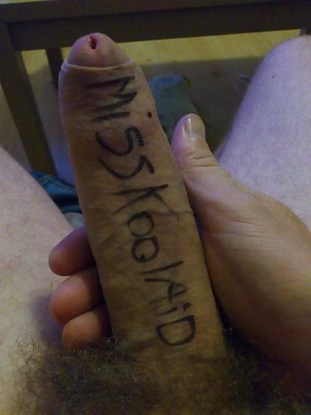 Fan signs 