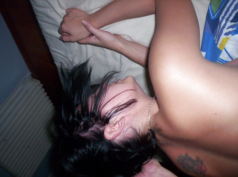 106pics #8642304