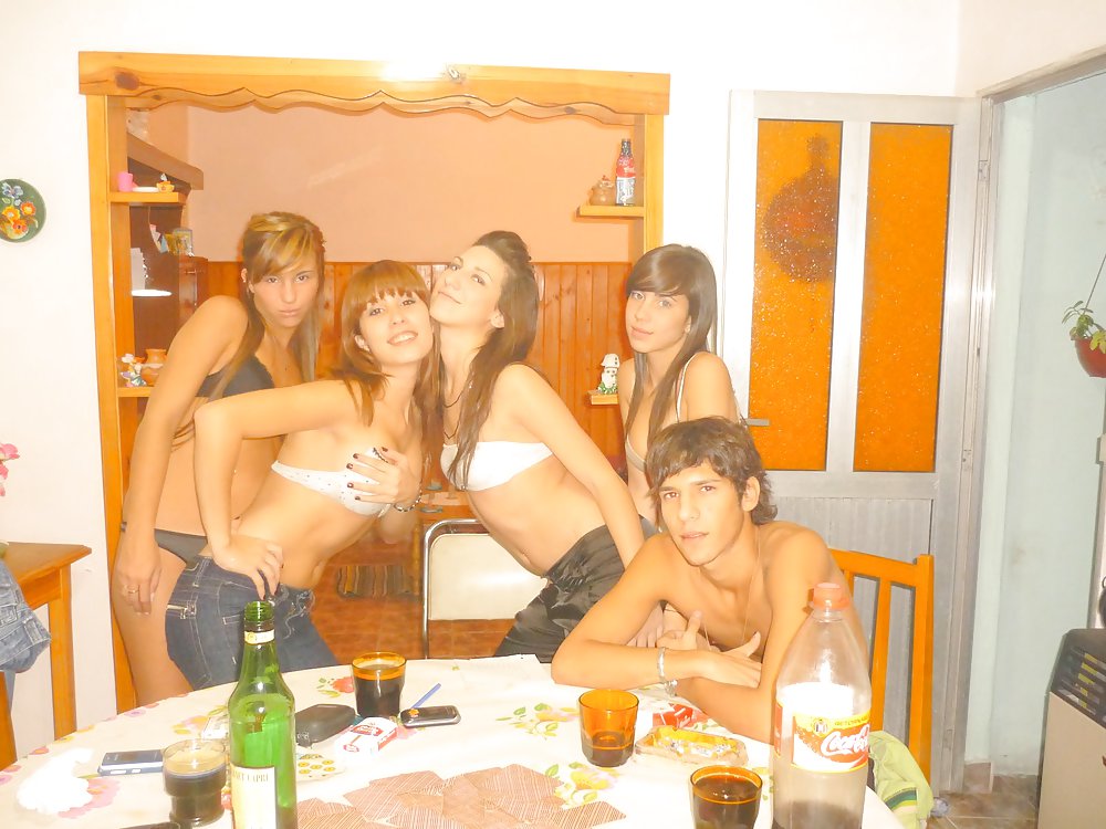 Bra babes 119
 #18745548