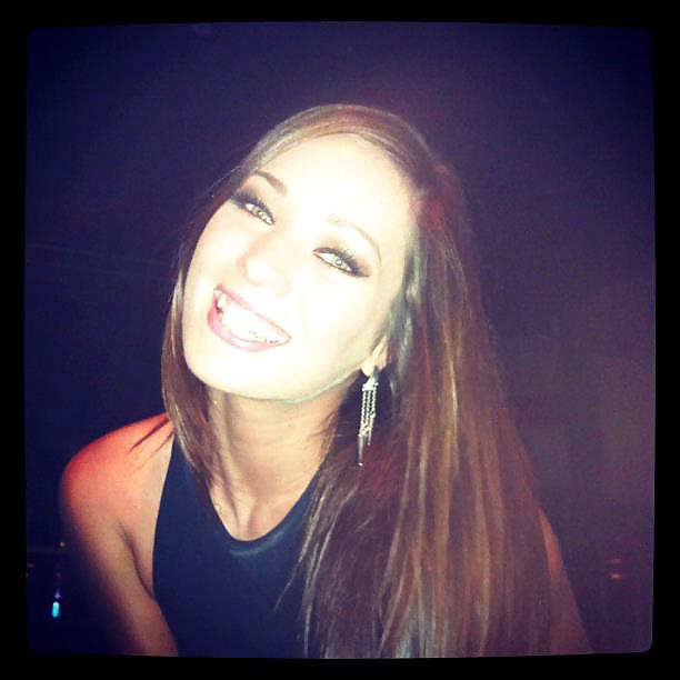 Cat a babe worth wanking over? I think so :)
 #17416512