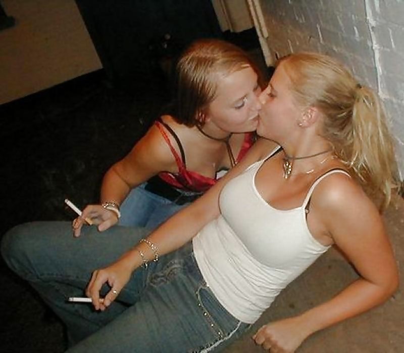 Lesbian beautys in jeans #10231895