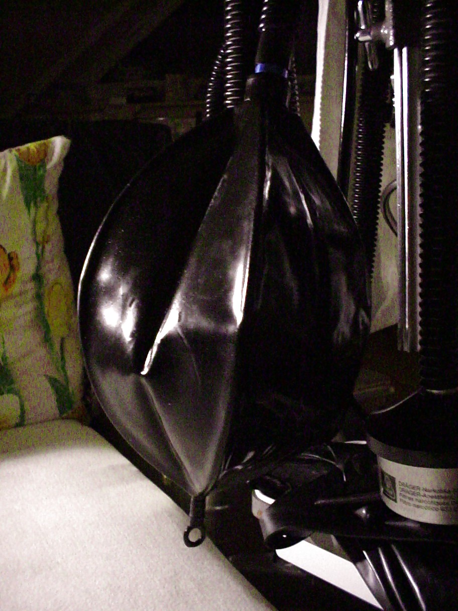 Latex Rubber Mask #271226