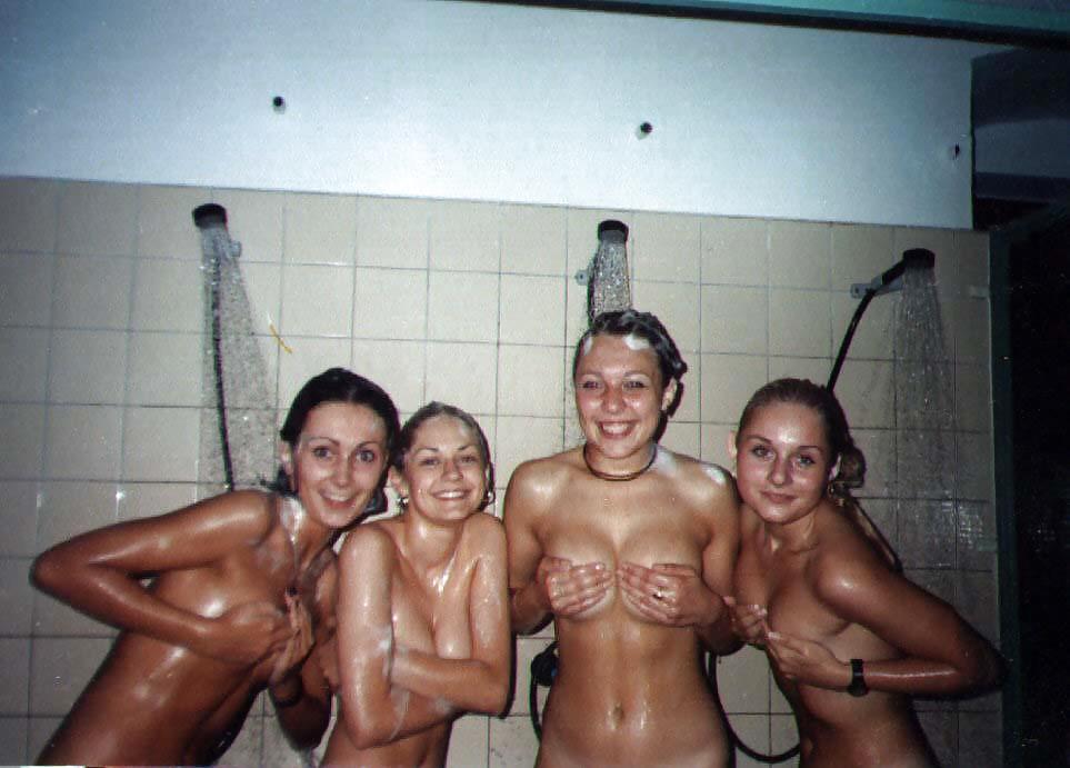 Naked girls flashing together #7992335