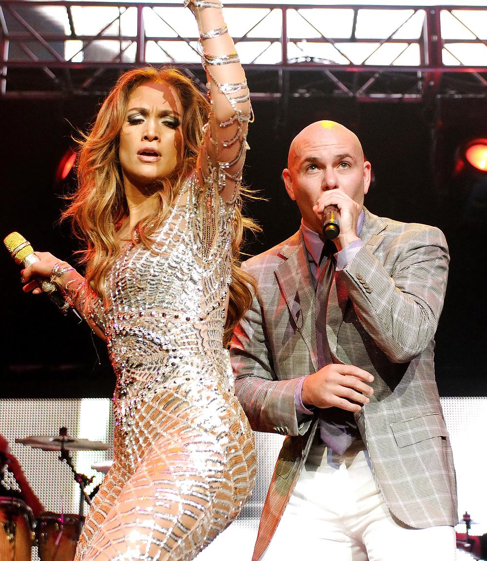Jennifer Lopez KIIS FMs 2011 Wango Tango Concert #3901596