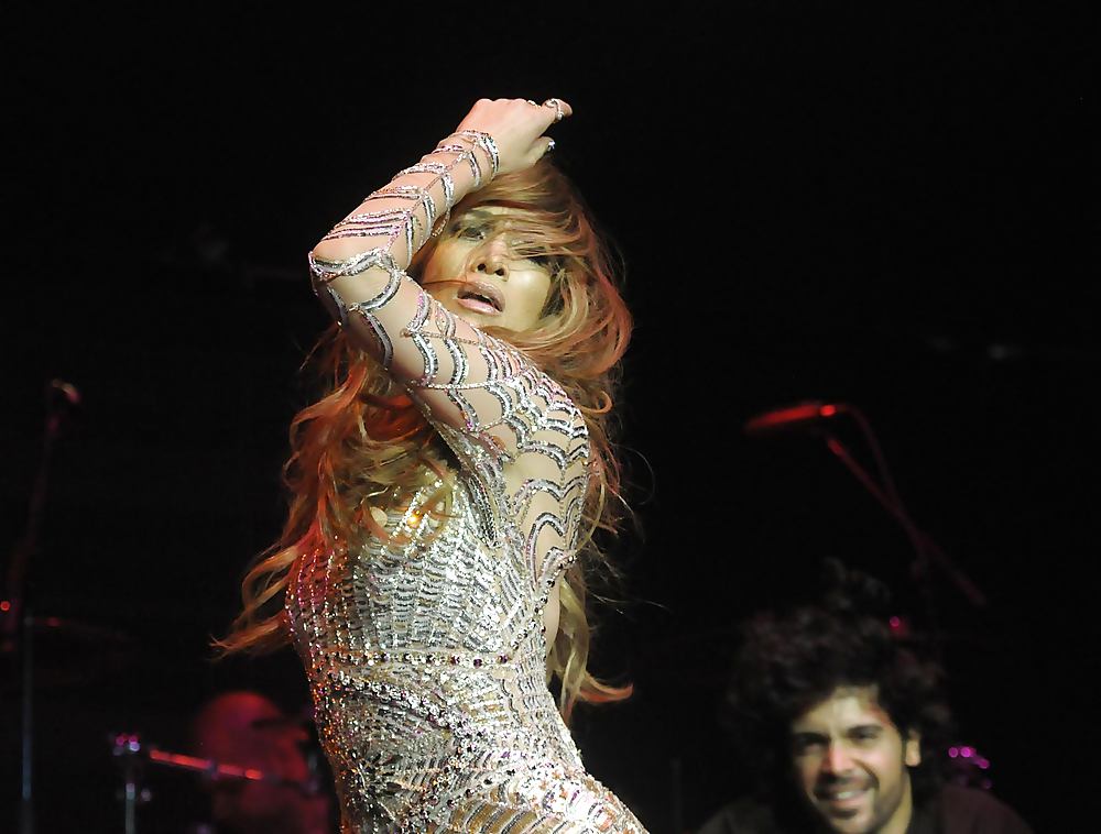 Jennifer Lopez Fms De KIIS 2011 Wango Tango Concert #3901789
