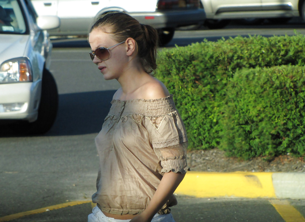 Tetitas en libertad
 #16974895