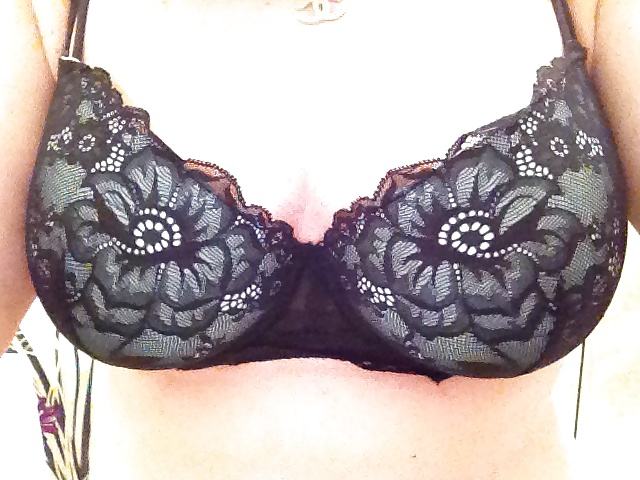 淫乱女
 #13483580