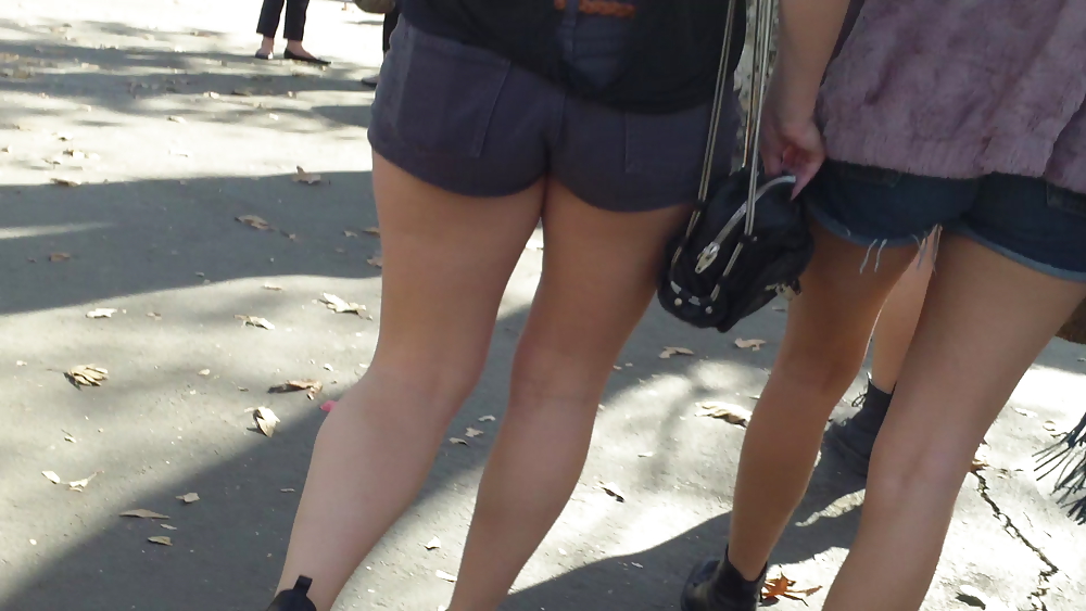 Sexy teen girls ass & butt in shorts  #6771417