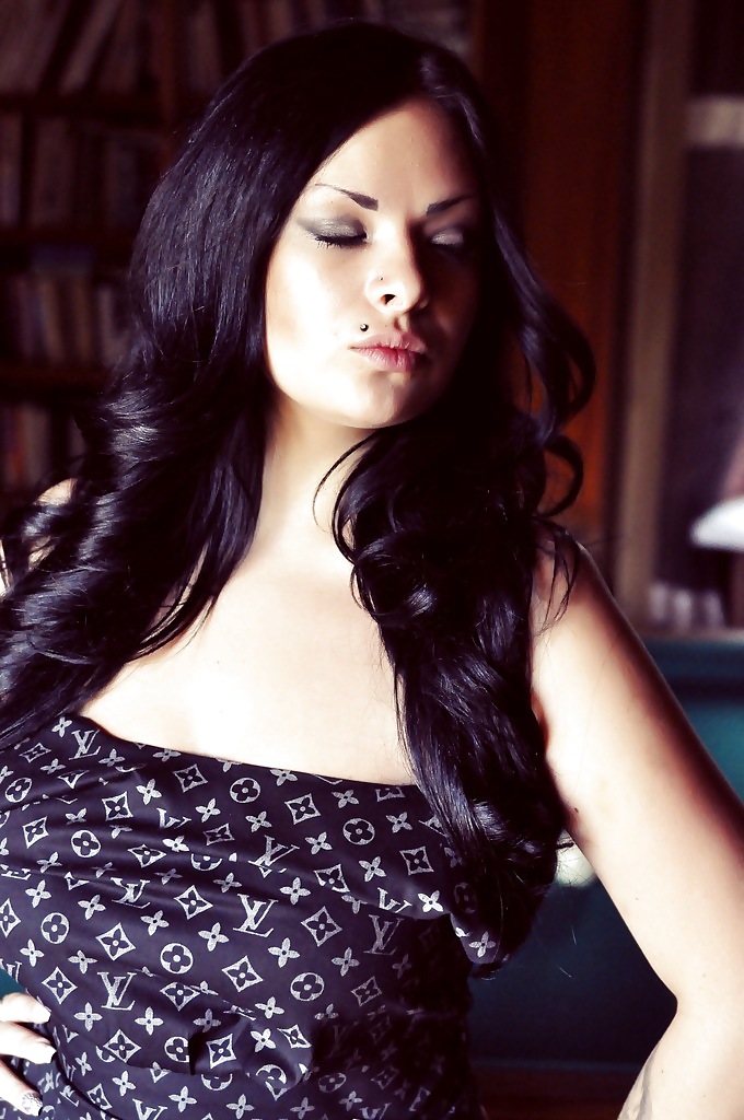 クリスティーナ
 #16030227