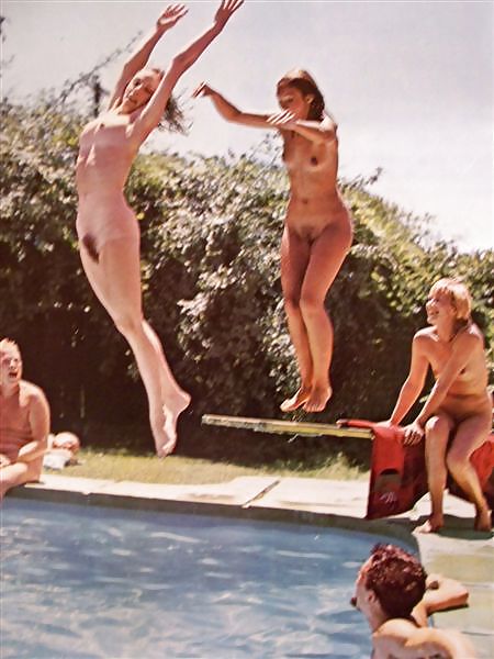 Nudistes Vintahe: Chatte Poilue Naturelle #11237694