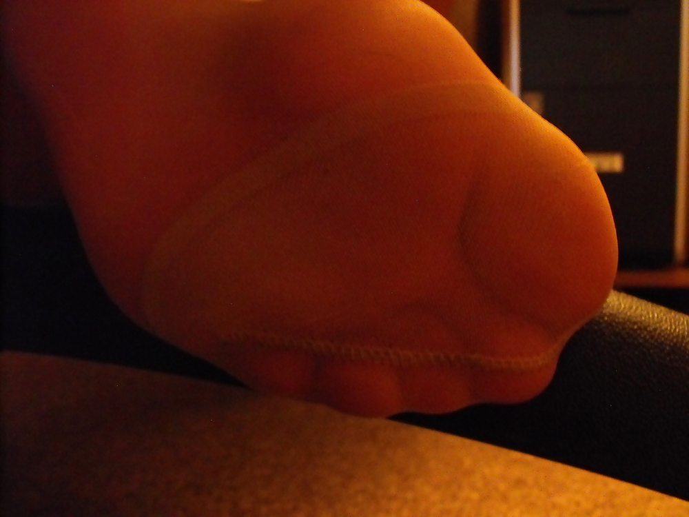 Em's reinforced nylon toes up close #13217474