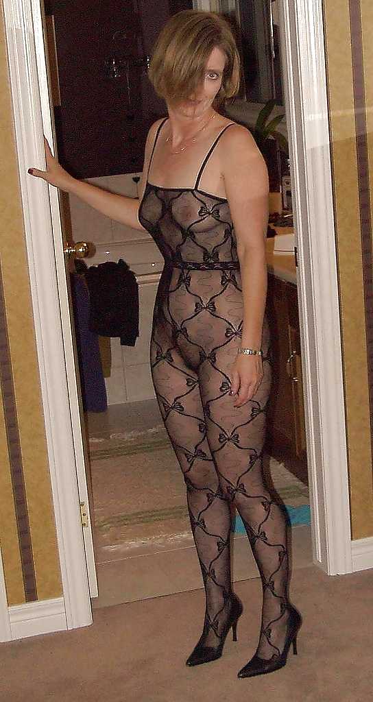 Inspiring Brunette MILF #9305267