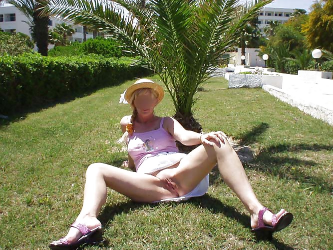 Geile Blondine Auf Dif Orte Wth Gf Posiert Französisch Frau #5554700