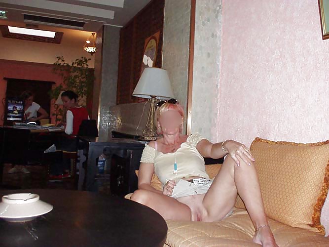 Geile Blondine Auf Dif Orte Wth Gf Posiert Französisch Frau #5554728