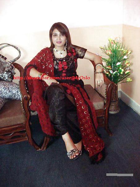 Pakistani Air hostess I fucked in Lahore 2010 #11852625