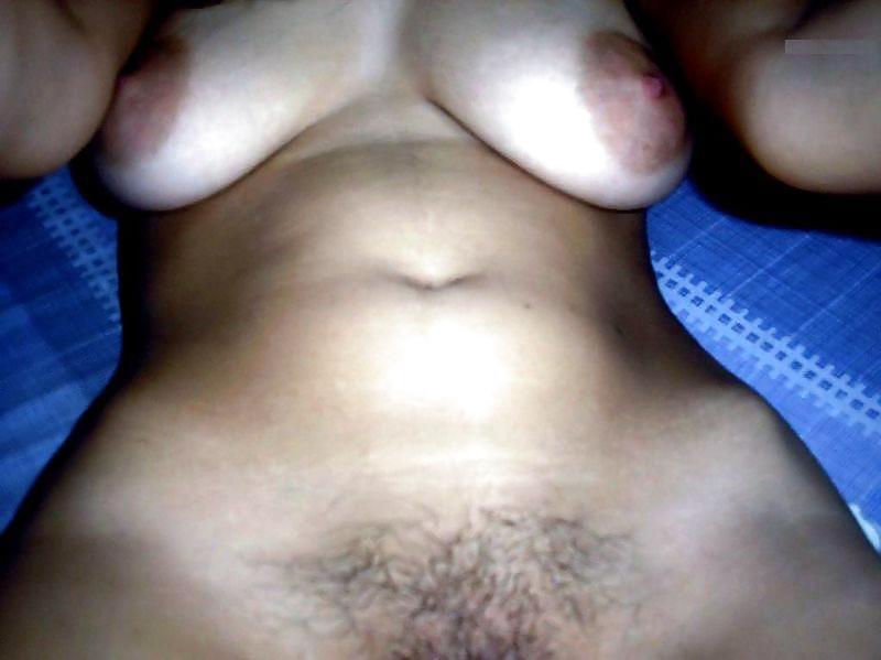 Paki Karachi lady dwelling in glasgow #9969384