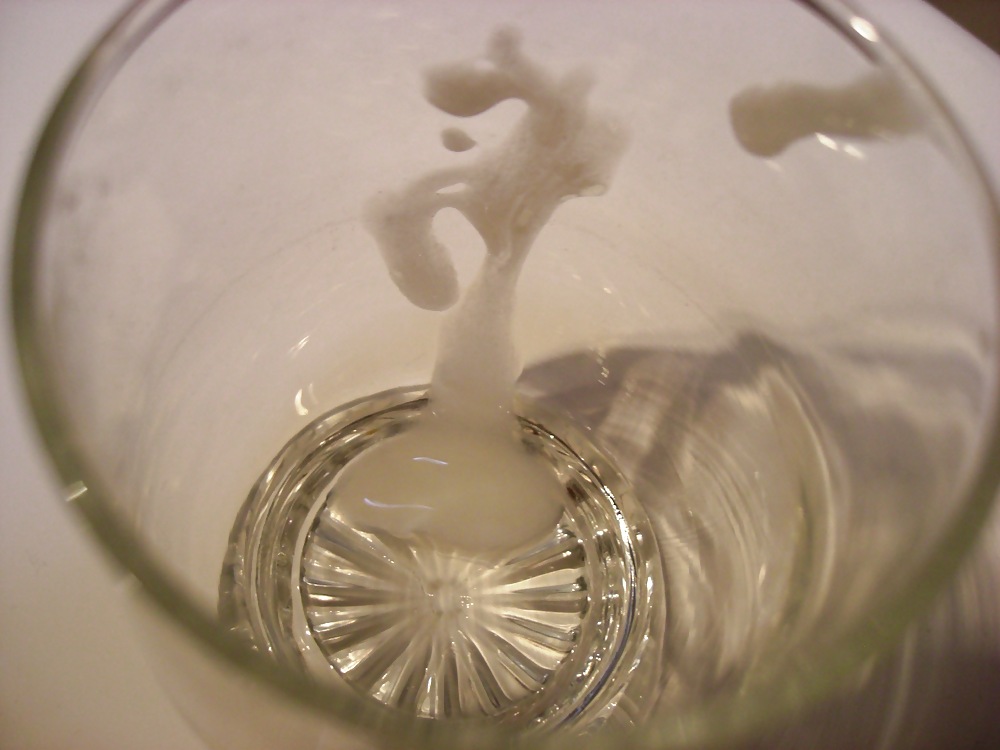 Hommage a Joseph Beuys V - Sperma in Longdrink-Glas  #630406