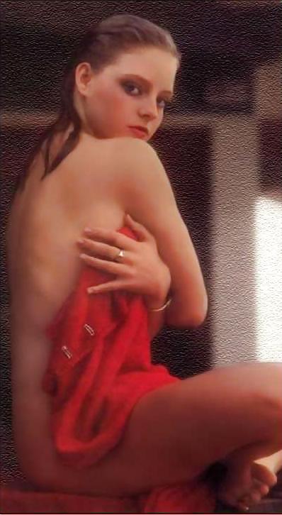 Jodi Foster Glamour, Nude, Caps  #4106009