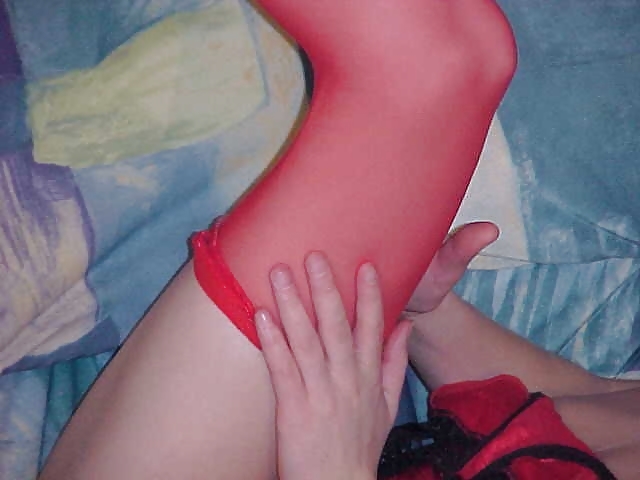 Leila in red stockings #638939