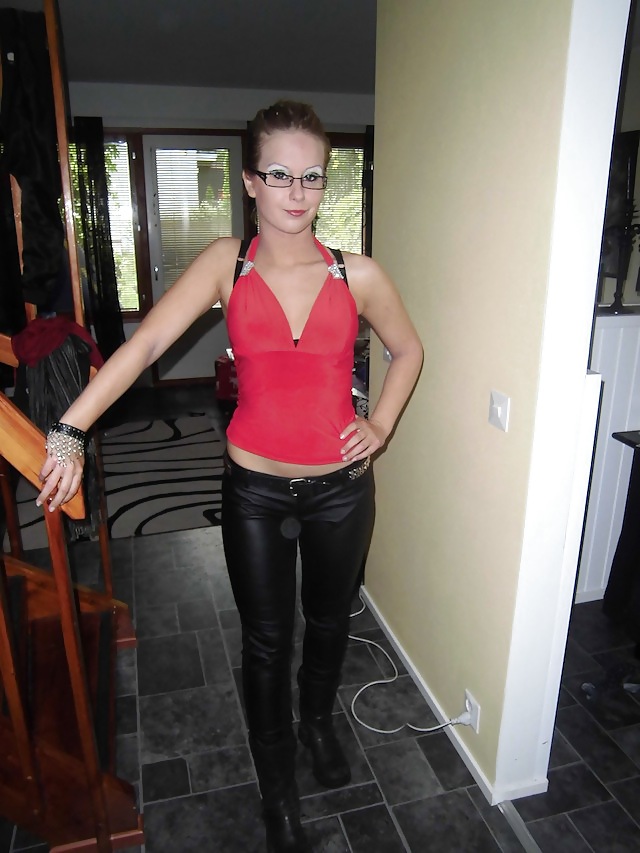 Bitches & babes II
 #13718442