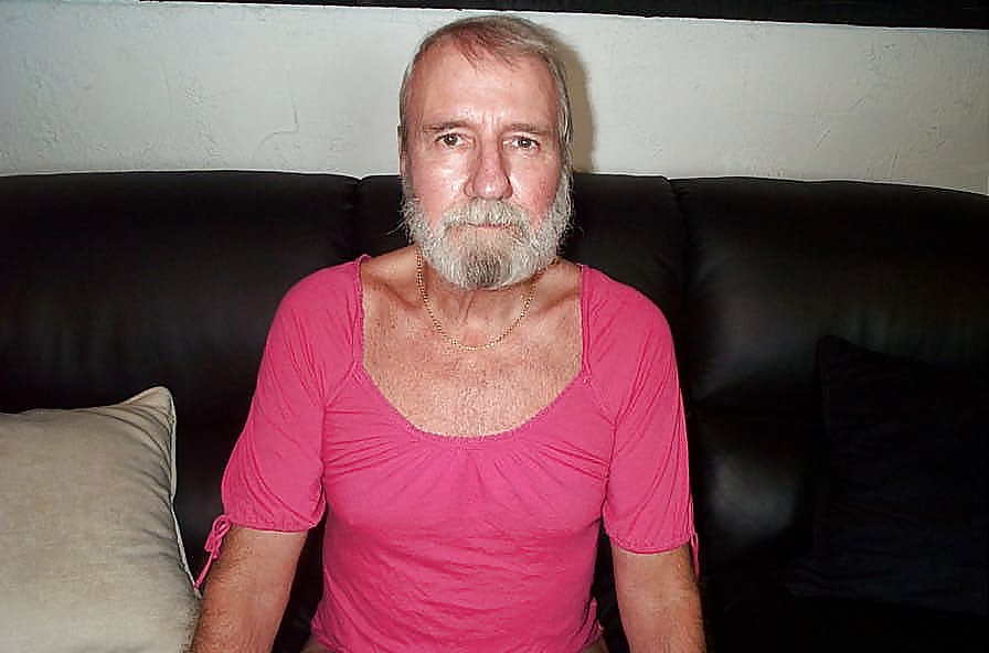 Aged bi-sexual male #9834408