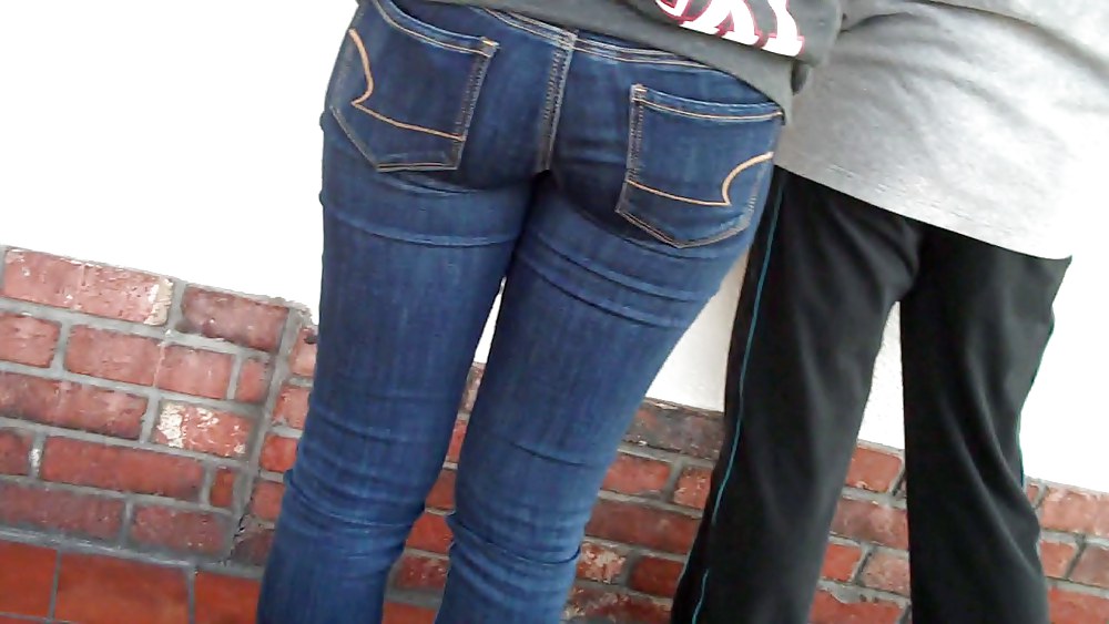 Betsy's butt ass booty in jeans #2981098