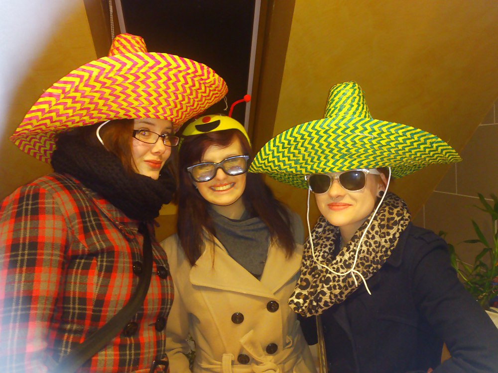 何もしないではいられない
 #21479332