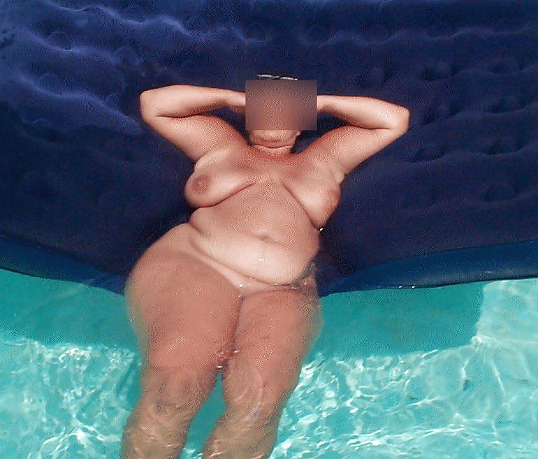 Amateur BBWs OUTDOOR #11981918