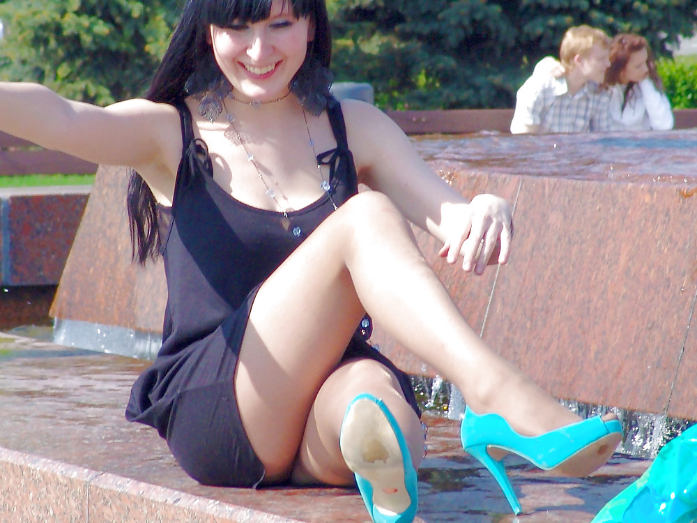 In the streets 080 - blue high heels (mini upskirt)
 #15101523