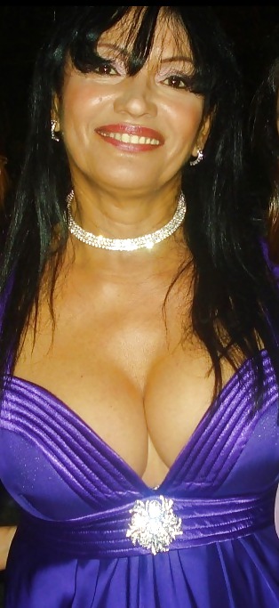 Policía brasileña: hermosa y sexy madura de 60 años - ameman
 #19939194