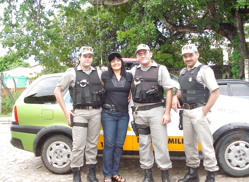 ブラジルの警官：美しい、セクシーな60歳の熟女 - アメマン
 #19939202