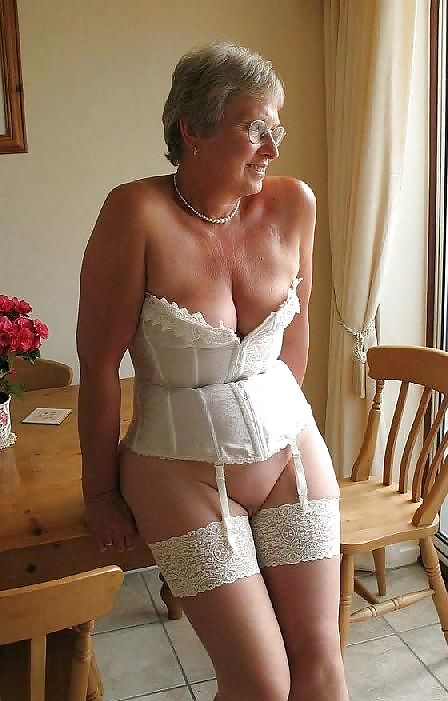 Mom in pantyhose #733089