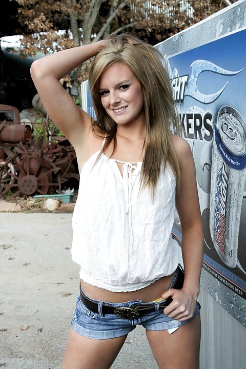 Random facebook slut #3955536