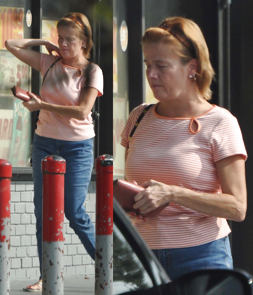 Collages de milf cándidas
 #15200685