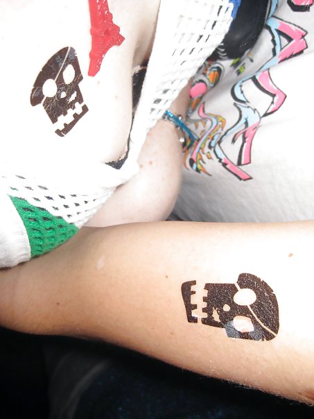 W facebook!lol #8707671