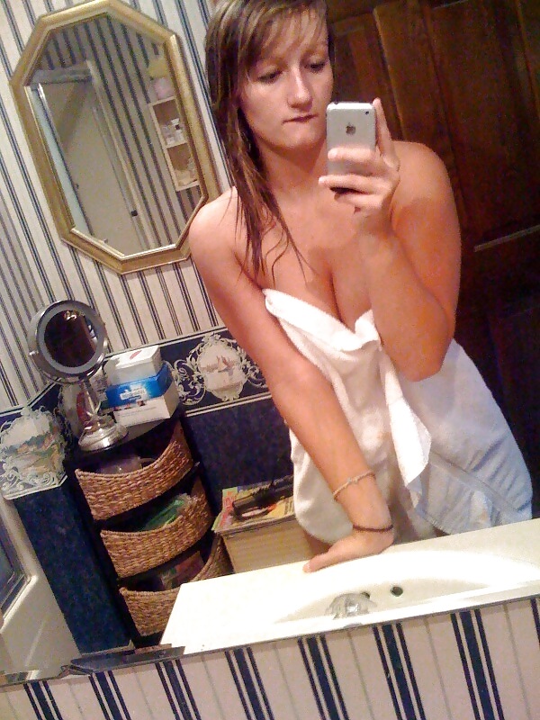 Ex-gf me envió sus selfshots - n. c. 
 #2124998