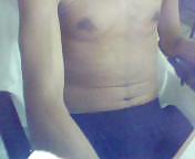 Klk pose #4587229